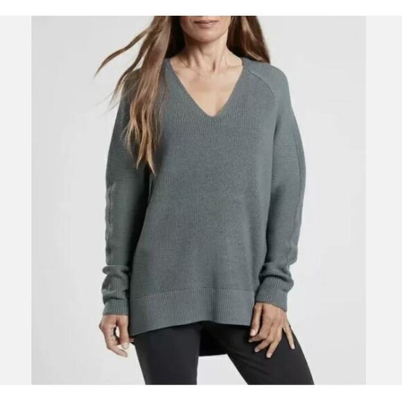 Athleta Hanover V-Neck Sweater Pullover Ribbed Knit Merino Wool Blend Gray XS - Picture 1 of 6